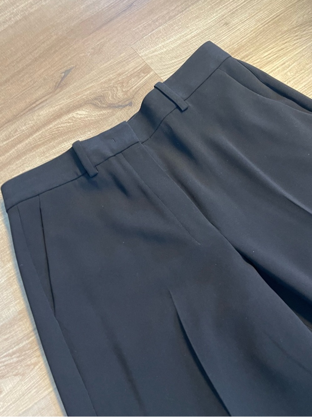 Theory Admiral Crepe Pants - Picture 3 of 7